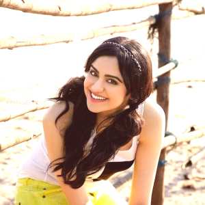 adah-sharma_0107-300px