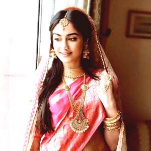 adah-sharma Nude OnlyFans Leaks