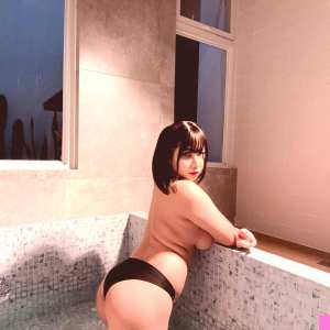 ai-natsumi Nude OnlyFans Leaks