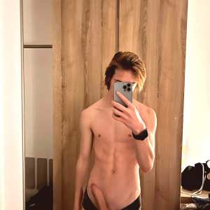 aleksandrramm Nude OnlyFans Leaks