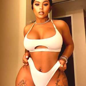 alexisskyy Nude OnlyFans Leaks