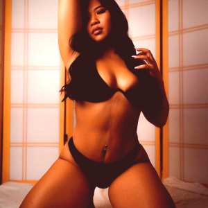 alicea-inthavong Nude OnlyFans Leaks