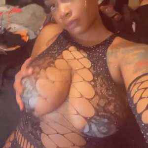 aliciamoore19 Nude OnlyFans Leaks