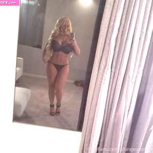 alurajenson2011 Nude OnlyFans Leaks