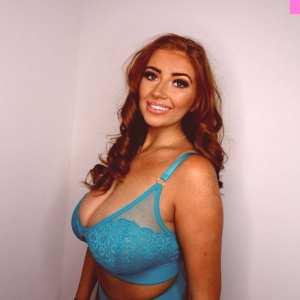 amy-heslop Nude OnlyFans Leaks