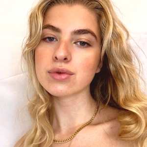 anais-gallagher Nude OnlyFans Leaks