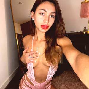 anaroseofficial Nude OnlyFans Leaks