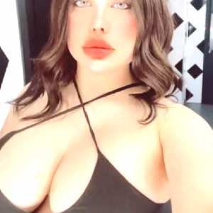 angie-khoury Nude OnlyFans Leaks