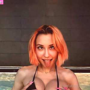 anna-flirt Nude OnlyFans Leaks