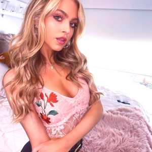 anne-winters Nude OnlyFans Leaks