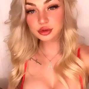 ariel-ice Nude OnlyFans Leaks