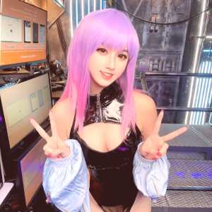 arisa-cosplay Nude OnlyFans Leaks