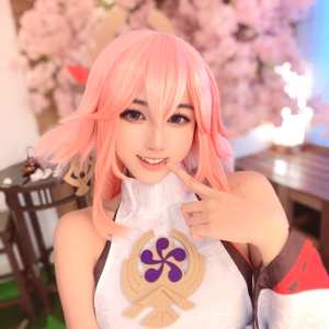 arisa-cosplay Nude OnlyFans Leaks