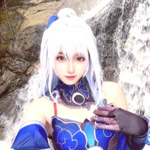 arisa-cosplay Nude OnlyFans Leaks