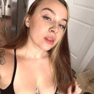 ashleekummings Nude OnlyFans Leaks