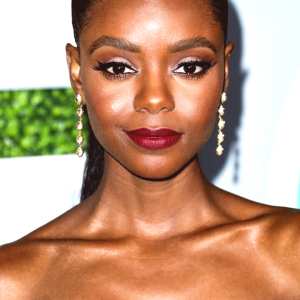 ashleigh-murray_0002-300px