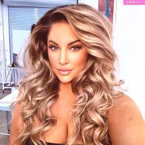 ashley-alexiss Nude OnlyFans Leaks