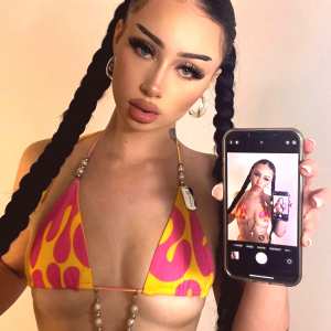 auhneesh-nicole Nude OnlyFans Leaks