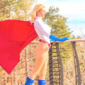 az-power-girl Nude OnlyFans Leaks