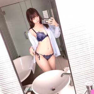 azumei0330 Nude OnlyFans Leaks