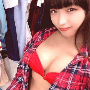 azusa-igarashi Nude OnlyFans Leaks