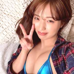 azusa-igarashi Nude OnlyFans Leaks