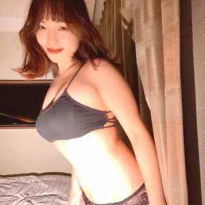 azusa-igarashi Nude OnlyFans Leaks