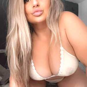 baddiemi-1 Nude OnlyFans Leaks