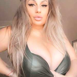 baddiemi-1 Nude OnlyFans Leaks