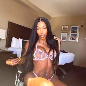 baggyaltiffxxx Nude OnlyFans Leaks