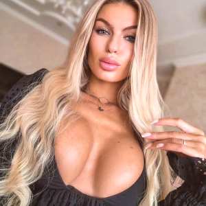 baronova-tati Nude OnlyFans Leaks