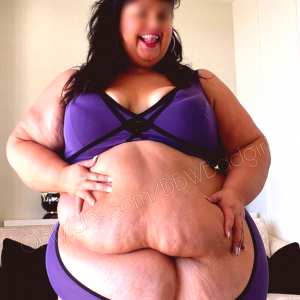 bbwbadgirlbella Nude OnlyFans Leaks