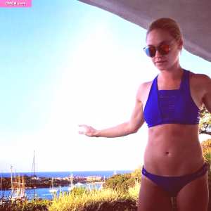 becca-tobin Nude OnlyFans Leaks