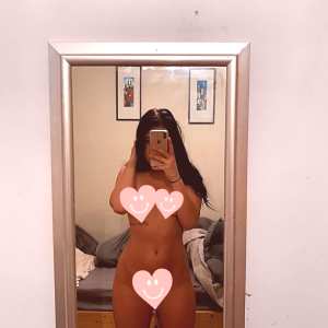 bella-lagares Nude OnlyFans Leaks