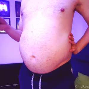 bellystuffingfan Nude OnlyFans Leaks