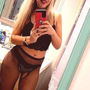 blonde-honey22 Nude OnlyFans Leaks