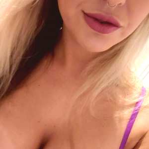 blonde-honey22 Nude OnlyFans Leaks