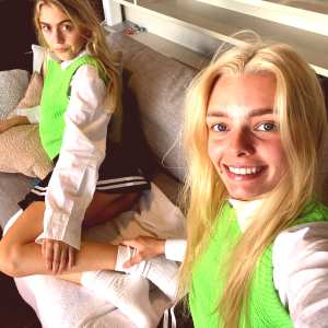 blonde-stepsisters-18yo Nude OnlyFans Leaks