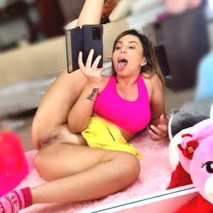 bolivianamimi Nude OnlyFans Leaks