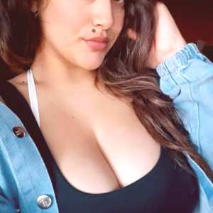 brendaavazquez Nude OnlyFans Leaks