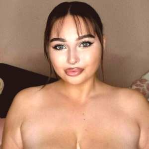 britishlucy Nude OnlyFans Leaks