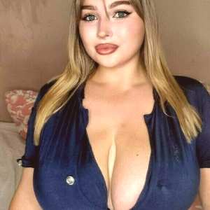 britishlucy Nude OnlyFans Leaks