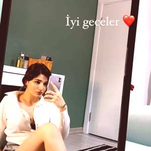 buse-yilmaz Nude OnlyFans Leaks