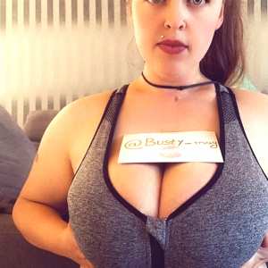 busty-magazine Nude OnlyFans Leaks