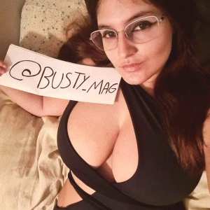 busty-magazine Nude OnlyFans Leaks