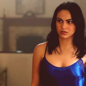 camila-mendes Nude OnlyFans Leaks