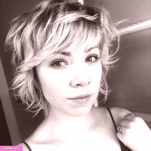 carly-rae-jepsen Nude OnlyFans Leaks