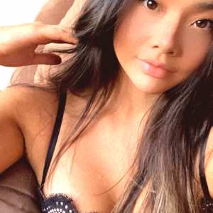 carly-wong Nude OnlyFans Leaks