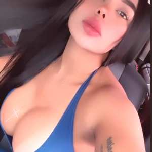 caro-velez-betancourth Nude OnlyFans Leaks