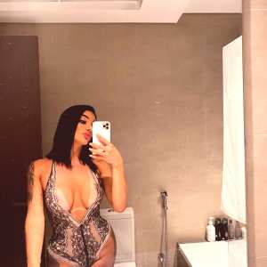 caroline-martins Nude OnlyFans Leaks